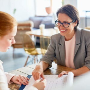 Gestion et développement d'un portefeuille de clients particuliers dans le respect de la réglementation